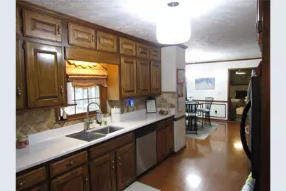 5817 Lost Grove Drive NW, Lilburn, GA 30047 - Photo 18