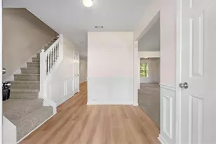 4849 Lily Stem Dr, Auburn, GA 30011 - Photo 2