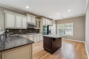 6722 Blue Heron Way, Flowery Branch, GA 30542 - Photo 8