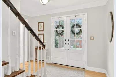 8110 Willow Tree Way, Alpharetta, GA 30005 - Photo 4