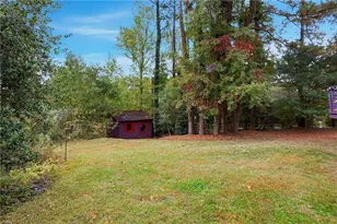 562 Gregg Dr SW, Lilburn, GA 30047 - Photo 4