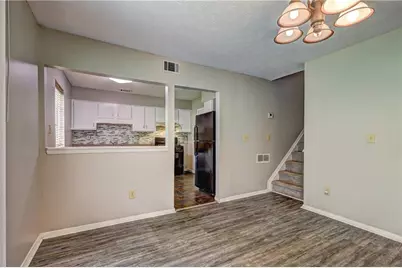 5026 Brittany Drive, Stone Mountain, GA 30083 - Photo 12