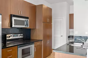 943 Peachtree St NE, Atlanta, GA 30309 - Photo 10