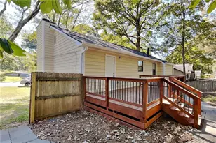 8030 Sumit Creek Dr NW, Kennesaw, GA 30152 - Photo 16