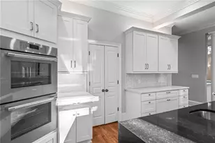 520 Chestnut Rose Ln, Sandy Springs, GA 30327 - Photo 30