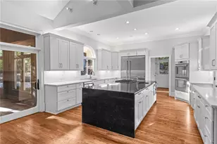 520 Chestnut Rose Ln, Sandy Springs, GA 30327 - Photo 24