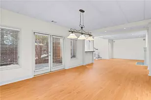 520 Chestnut Rose Ln, Sandy Springs, GA 30327 - Photo 80