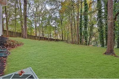 812 Raintree Way SE, Conyers, GA 30094 - Photo 8