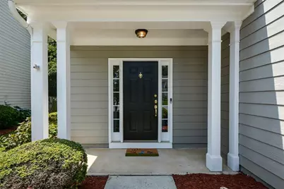 1045 Winthrope Chase Drive, Alpharetta, GA 30009 - Photo 4