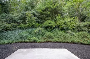 1045 Winthrope Chase Dr, Alpharetta, GA 30009 - Photo 44