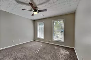 2020 Hunters Trail Dr, Lawrenceville, GA 30043 - Photo 12