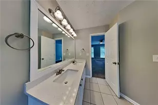 2020 Hunters Trail Dr, Lawrenceville, GA 30043 - Photo 10