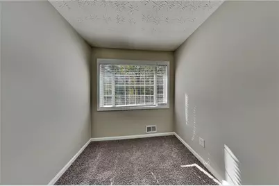 2020 Hunters Trail Drive, Lawrenceville, GA 30043 - Photo 22