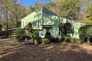 2880 Almand Ct, Conyers, GA 30012 - Photo 2