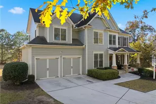 1719 Cromwell Ln, Lithia Springs, GA 30122 - Photo 2