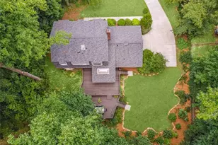 3675 Toxaway Ct, Chamblee, GA 30341 - Photo 2