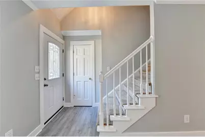 1750 Shady Creek Lane, Lawrenceville, GA 30043 - Photo 4