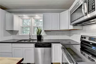 1750 Shady Creek Ln, Lawrenceville, GA 30043 - Photo 14