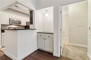 3071 Lenox Road NE, Atlanta, GA 30324 - Photo 18