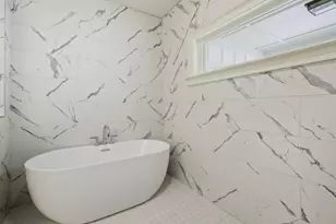 3667 Peachtree Rd NE, Atlanta, GA 30319 - Photo 16