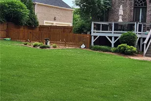 1011 Ardmore Tr, Hoschton, GA 30548 - Photo 4