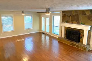 5771 Stonehaven Dr NW, Kennesaw, GA 30152 - Photo 18