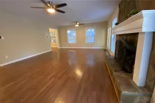 5771 Stonehaven Dr NW, Kennesaw, GA 30152 - Photo 20