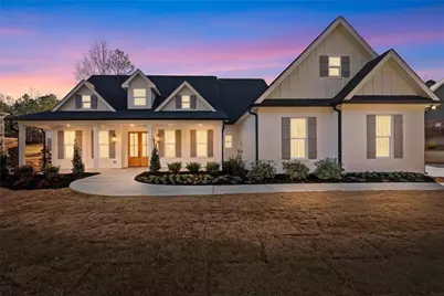 105 West Lake Boulevard, Carrollton, GA 30116 - Photo 2