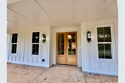 105 West Lake Boulevard, Carrollton, GA 30116 - Photo 2