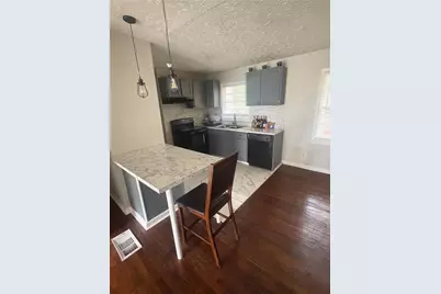 437 Fairlock Lane, Atlanta, GA 30331 - Photo 2