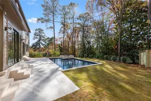 1442 Cedarhurst Dr, Dunwoody, GA 30338 - Photo 18