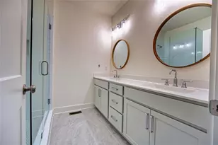 305 Dilbeck Circle NE, Atlanta, GA 30342 - Photo 16