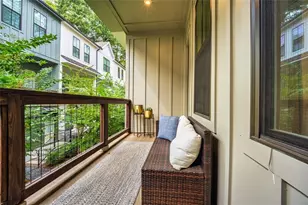 305 Dilbeck Circle NE, Atlanta, GA 30342 - Photo 12