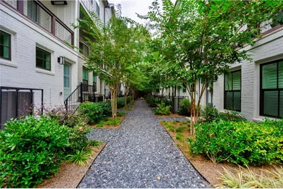 305 Dilbeck Circle NE, Atlanta, GA 30342 - Photo 30