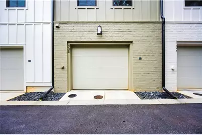 305 Dilbeck Circle NE, Atlanta, GA 30342 - Photo 32