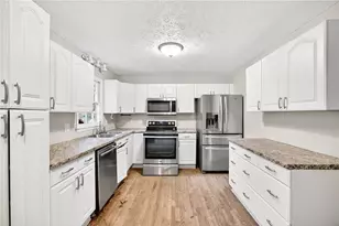 1978 Winding Creek Ln SW, Marietta, GA 30064 - Photo 8