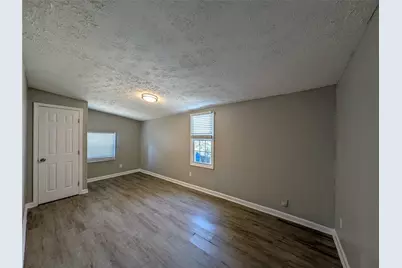 1672 Thornton Place SW, Atlanta, GA 30315 - Photo 10