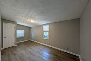 1672 Thornton Pl SW, Atlanta, GA 30315 - Photo 10