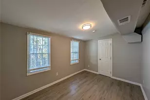 1672 Thornton Pl SW, Atlanta, GA 30315 - Photo 14