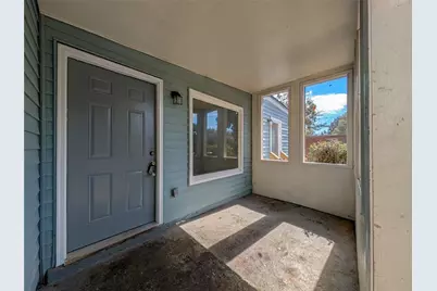 1672 Thornton Place SW, Atlanta, GA 30315 - Photo 4