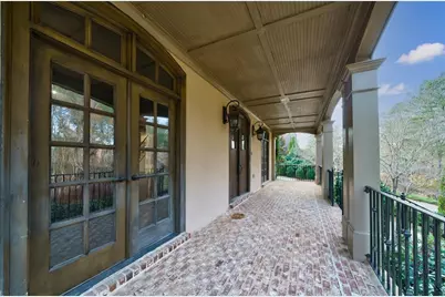 521 Brendlynn Court, Suwanee, GA 30024 - Photo 10