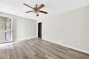 971 Canyon Trail SW, Marietta, GA 30060 - Photo 6