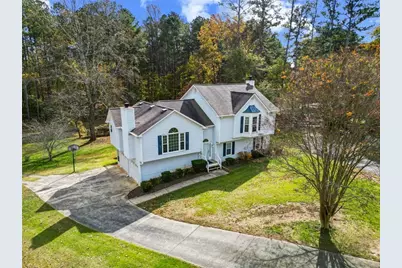 3916 Marguerite Drive NW, Acworth, GA 30101 - Photo 4