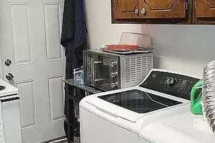 521 Adamson Ave, Carrollton, GA 30117 - Photo 6