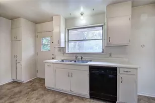 106 Sunset Dr SE, Lindale, GA 30147 - Photo 12