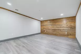 34 Depot St, Hartwell, GA 30643 - Photo 4