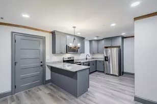 34 Depot St, Hartwell, GA 30643 - Photo 10