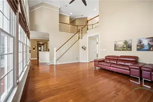 2265 Wildwood Lake Dr, Suwanee, GA 30024 - Photo 10