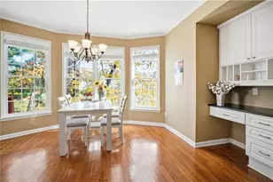 2265 Wildwood Lake Dr, Suwanee, GA 30024 - Photo 14