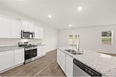 69 Weymouth Drive, Locust Grove, GA 30248 - Photo 10